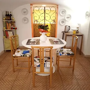 Capa E Coda In Centro Storico Appartamento Napoli
